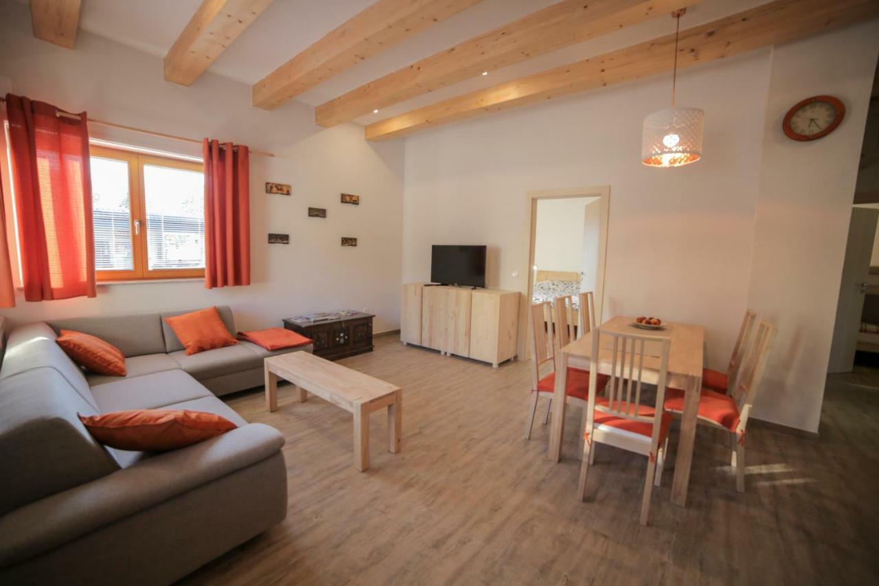 Apartments Pikon 보히니 외부 사진