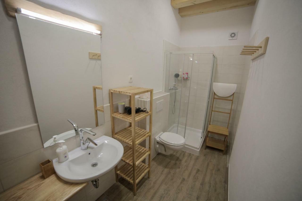 Apartments Pikon 보히니 외부 사진